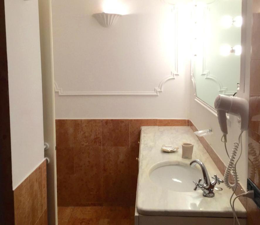 Chiossone Suites Genua Buitenkant foto